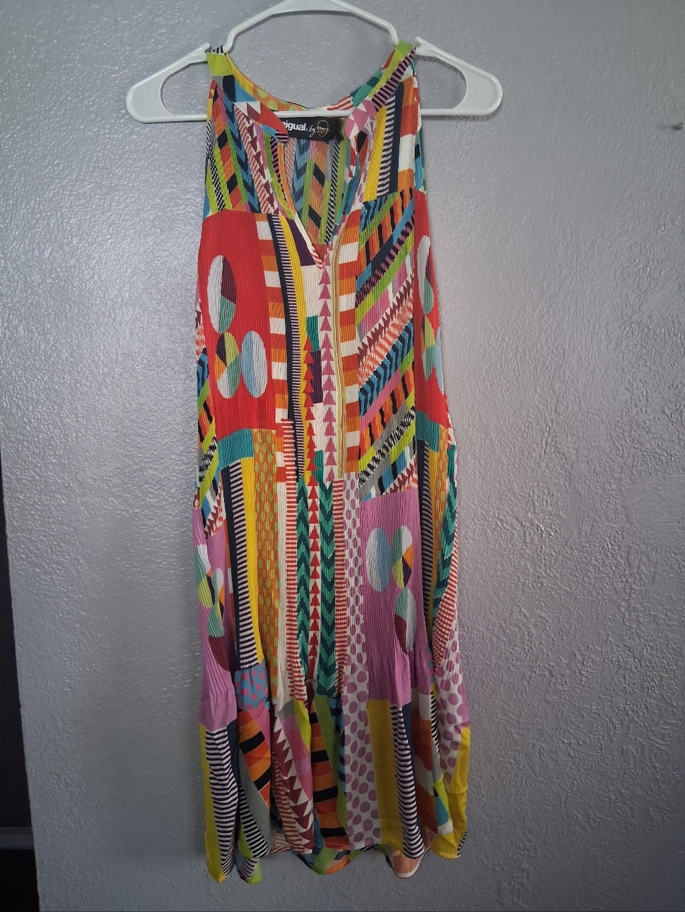 Desigual NWOT Abstract Colorful Sleeveless Unique 42/L/10 - Picture 2 of 8
